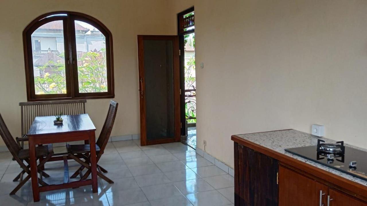 Regina Guest House Ubud  Ngoại thất bức ảnh